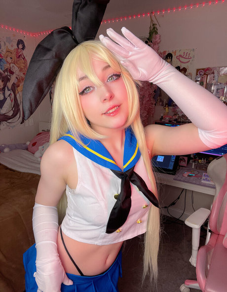 Meikasama exklusive nackte foto