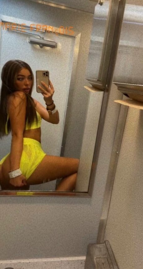 Lily marie222 pornostar akt fotos