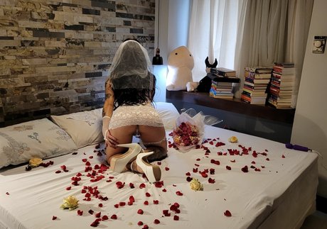 Melissa Sayuri heiße nacktheit bild