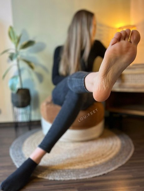 no face lou nackt top foto