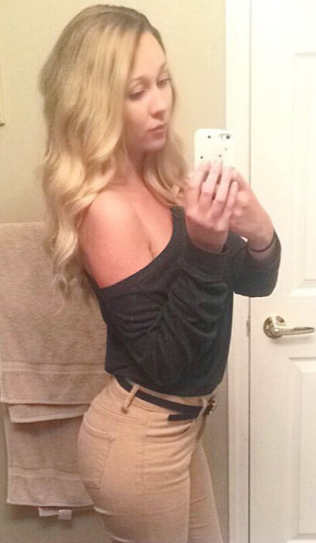 pov onlyfans nacktheit pornografische fotos