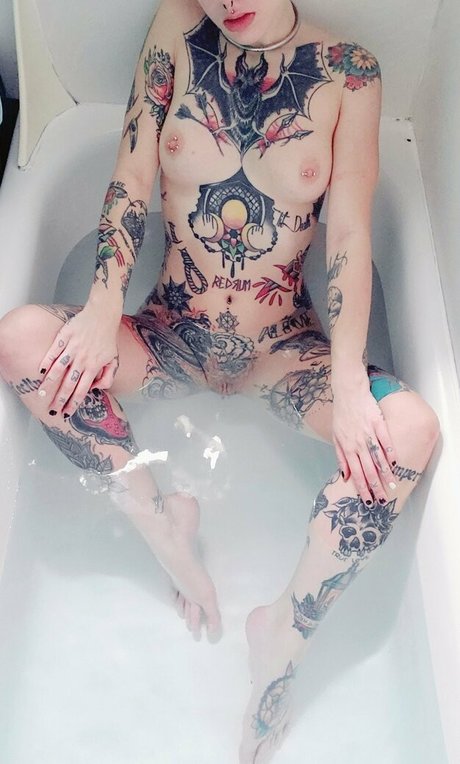 blonde sekretärin onlyfans nacktheit akt bild