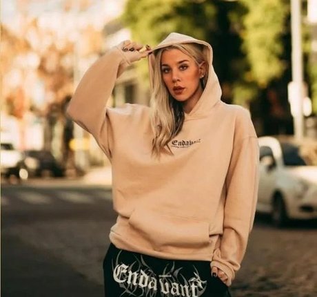 Lucila Villar hd sexy galerie