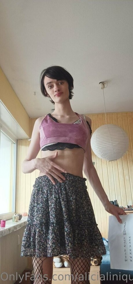 alicialiniquinn nackt pornostar galerien