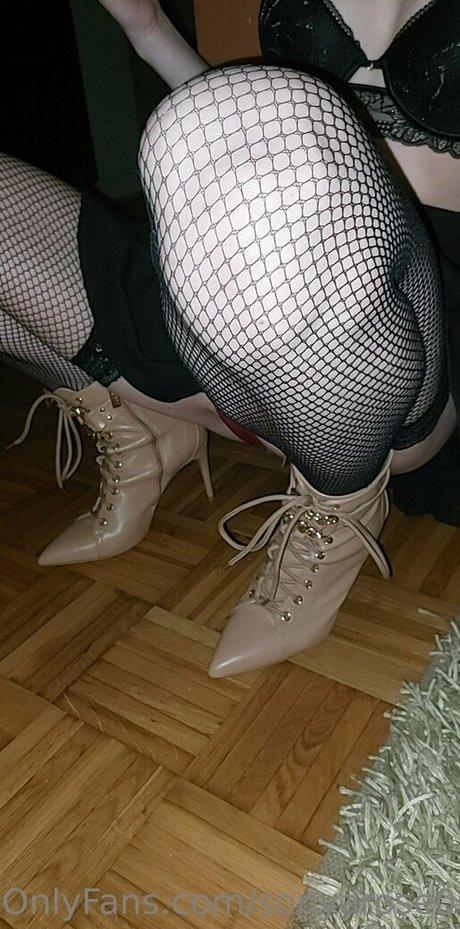 sonyarose00 xxx nackte archiv