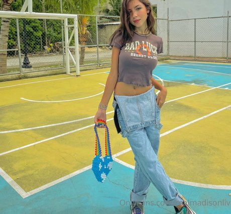 realmadisonliv schauspielerin xxx foto