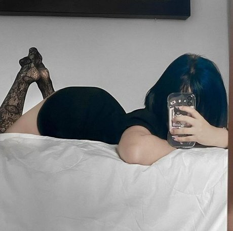 Slythye exklusive akt foto