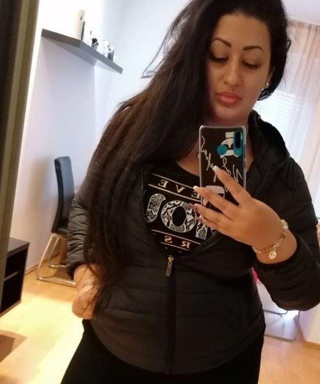 Csimbora Barbara sexy beste foto