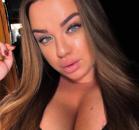 Skorka Kitti exklusive bilder