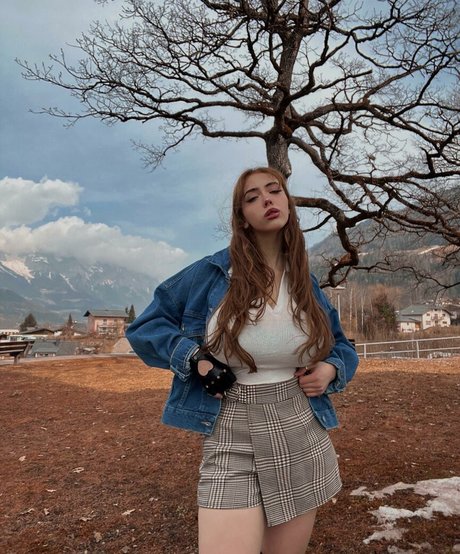 Eilse Deinsee sexy nacktheit galerie