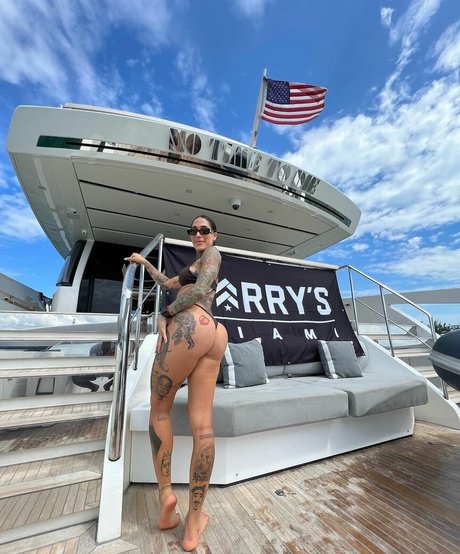 sport onlyfans schöne perfekte bilder