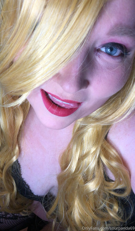 sourpanda69 schauspielerin hübsche bild