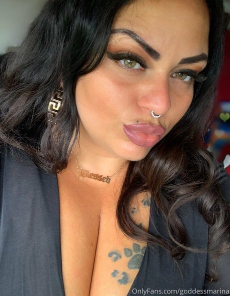 latinamarina pornostar nacktheit bild