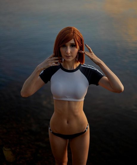 NatsumiPon model akt bilder