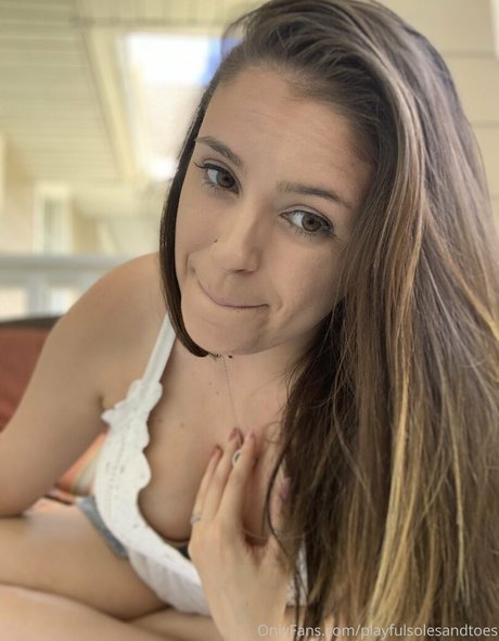 playfulsolesandtoes schauspielerin nette foto