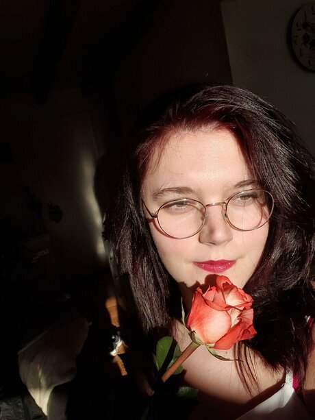 Rosaly erotische nacktheit bild