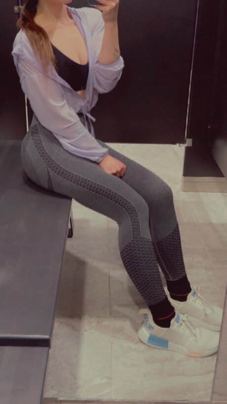 LeeJ schauspielerin nackt galerie