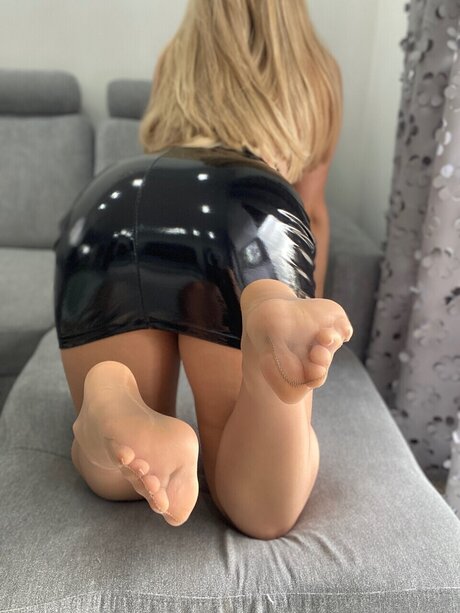 Polish Findom Queen perfekte akt galerie