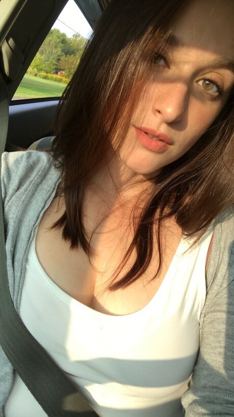 Lehla Peash hübsche erotische bilder