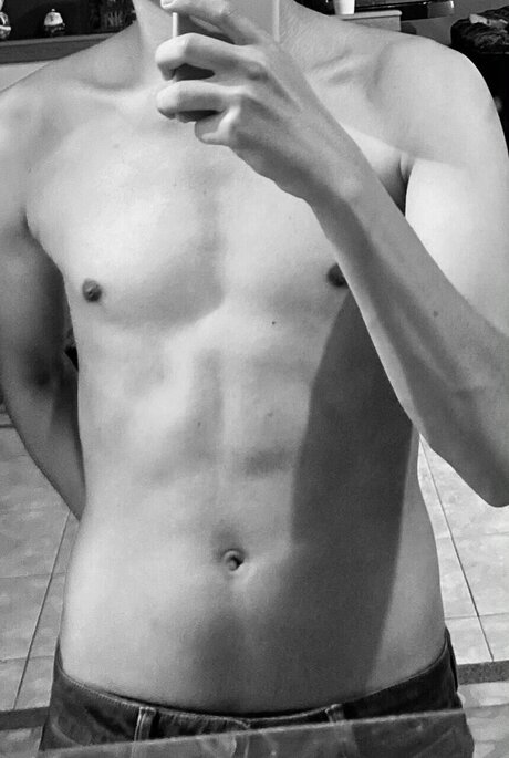 Kimdong schauspielerin akt fotos