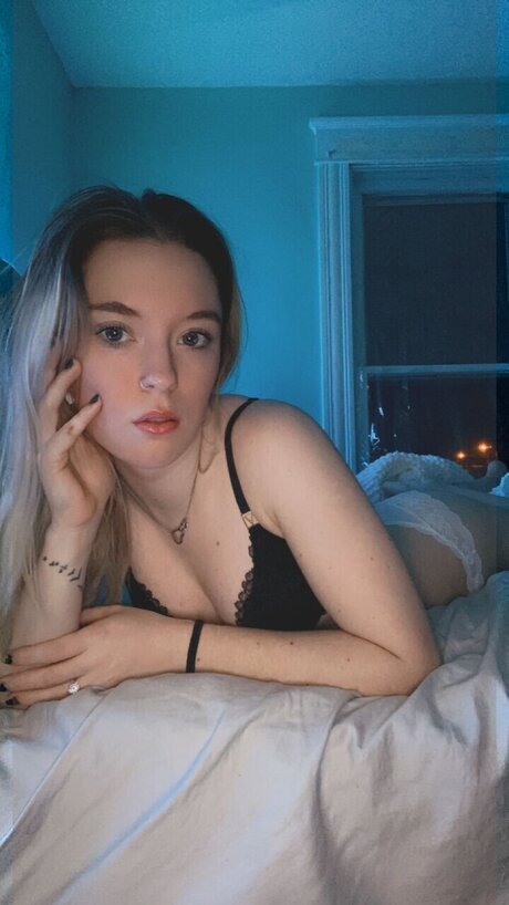 Katie Tooman schöne nackten galerie