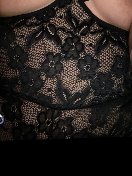 Nena s 2 Short beste bilder