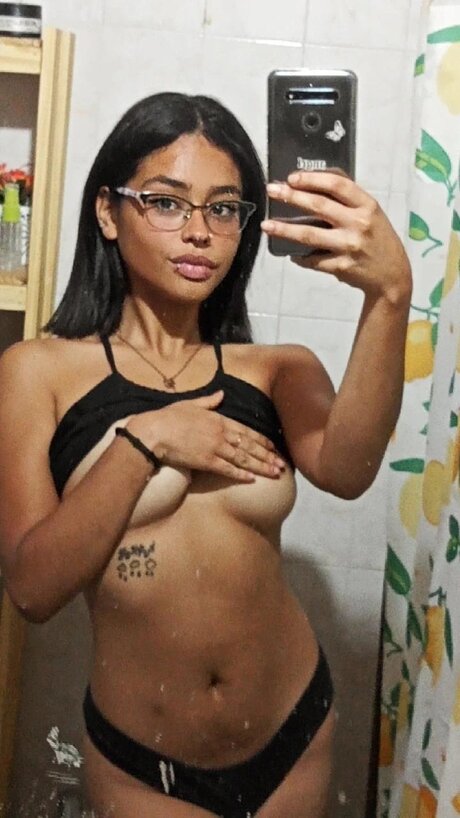 candela sexy nackt bild