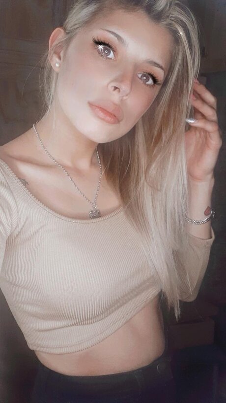 Ailencitta xxx pornografische fotos