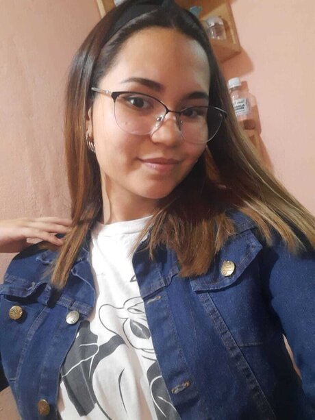 Keila Heliana top sex foto