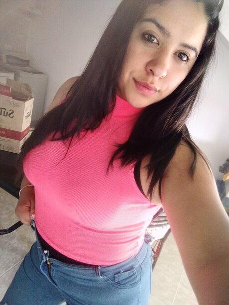 Nadia Reeb perfekte erotische archiv