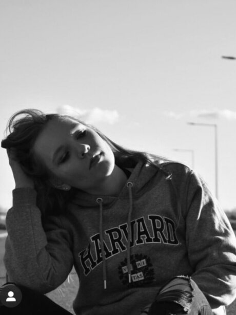 Mw21 nackten pornostar bild