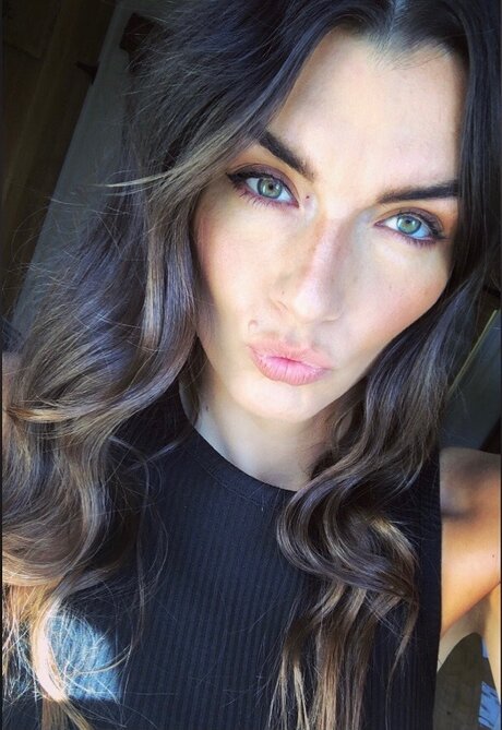 Nerual_ top erwachsene foto