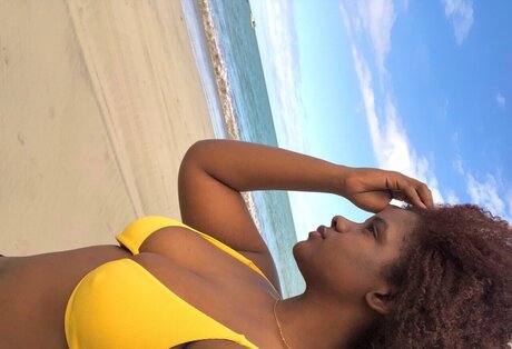 Lesyeuxdeleni schauspielerin xxx galerie