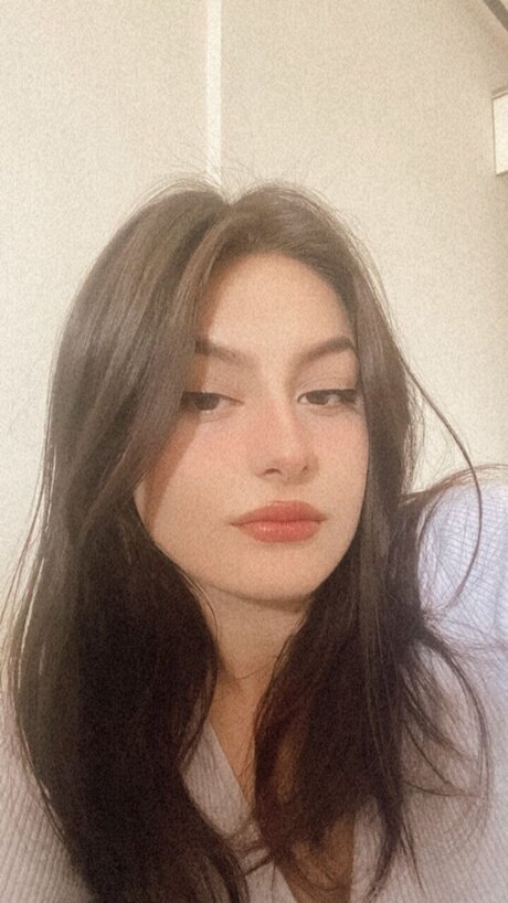 Bengi heiße erotische galerien