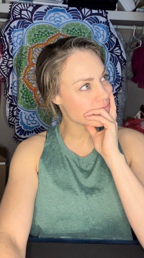 Kristen Steele model nacktheit galerie