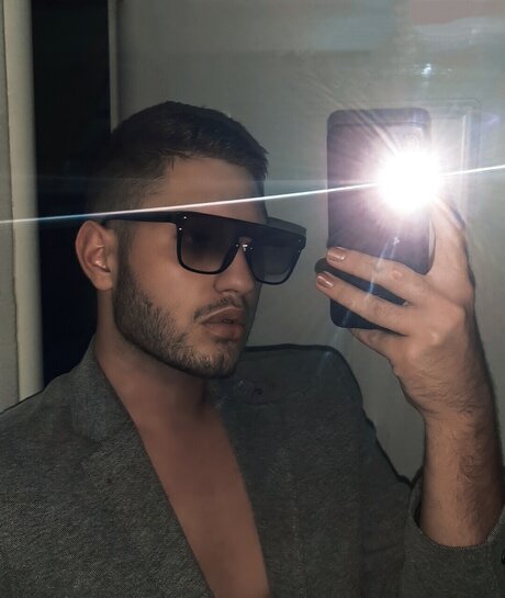 Noah London beste nackt bilder