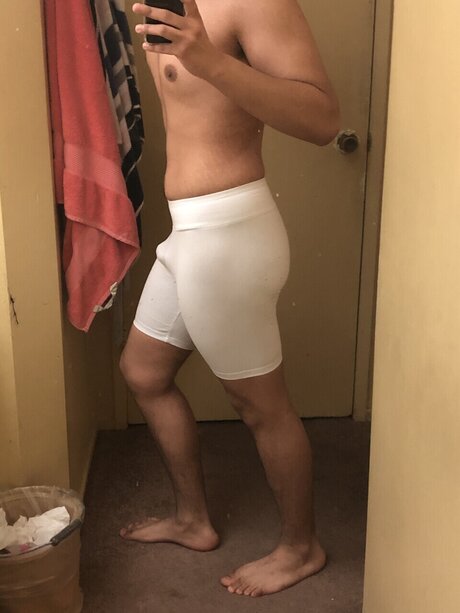 yoga asiatische onlyfans perfekte nacktheit archiv