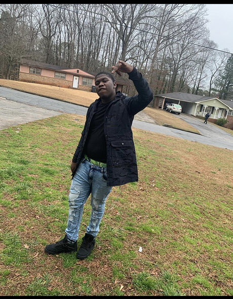 noloveHunxho nette bild