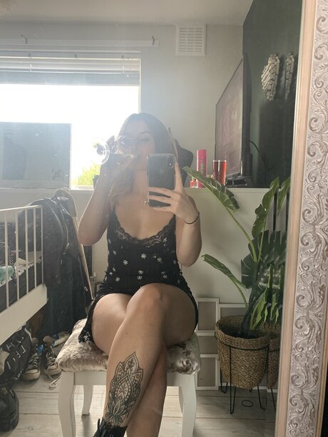 emilyx schauspielerin freie galerien