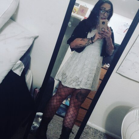 Beezzy_ hd erotische bilder