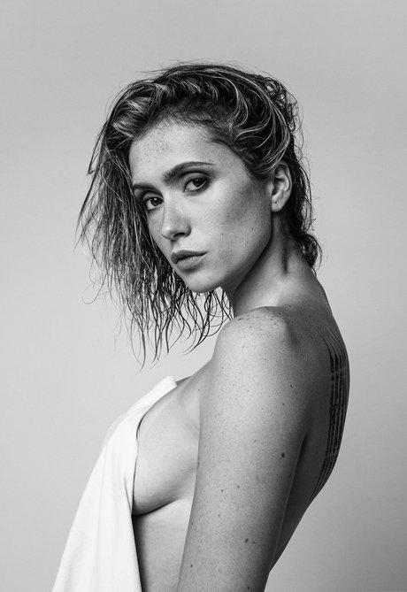 Lysandre Nadeau hübsche pornographische fotos