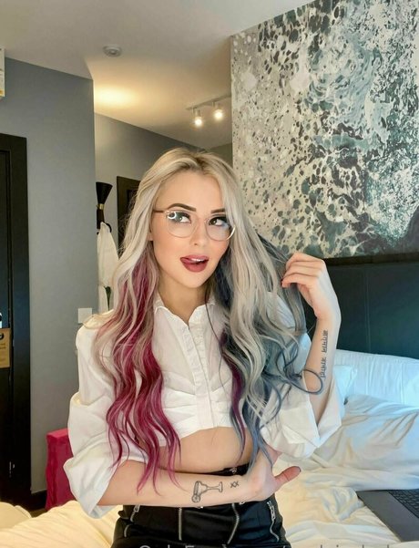 Sindy Day porno archiv