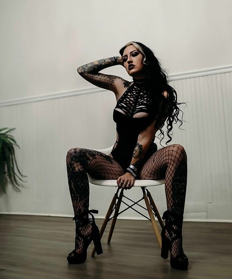 PippiGothStocking hübsche nackte fotos