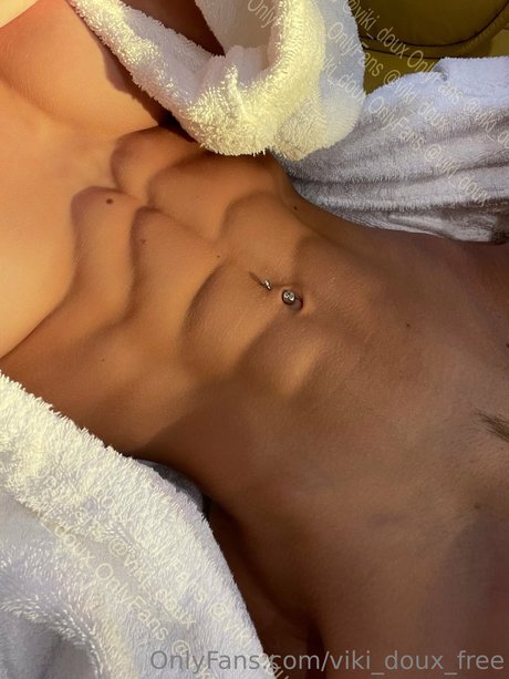 Viki Doux porno freie galerien