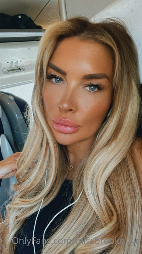 Brookelyn nackt porno galerie