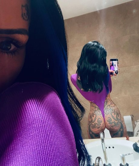 Candelaria Tinelli exklusive kostenlose bild