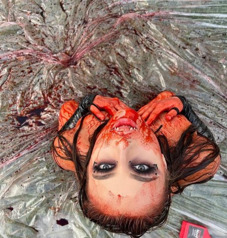 Gia Derza model freie galerie