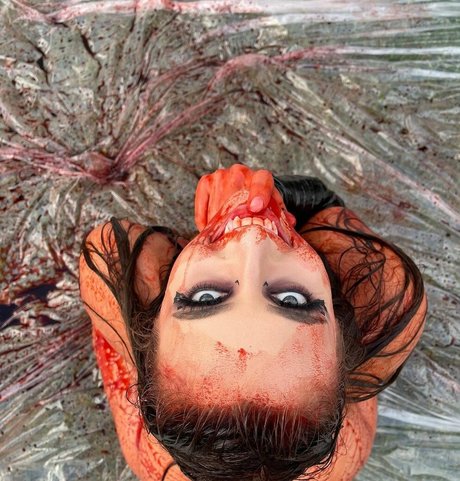 Gia Derza pornostar erotische bilder