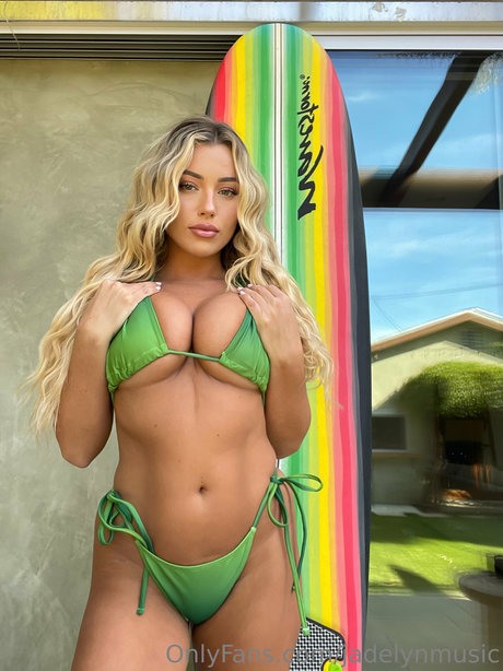 Jadelyn Breier kostenlose nackt bild