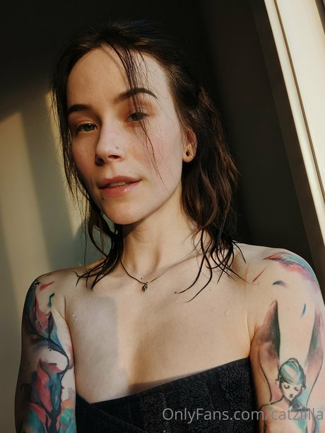 Catziilla hübsche schöne archiv